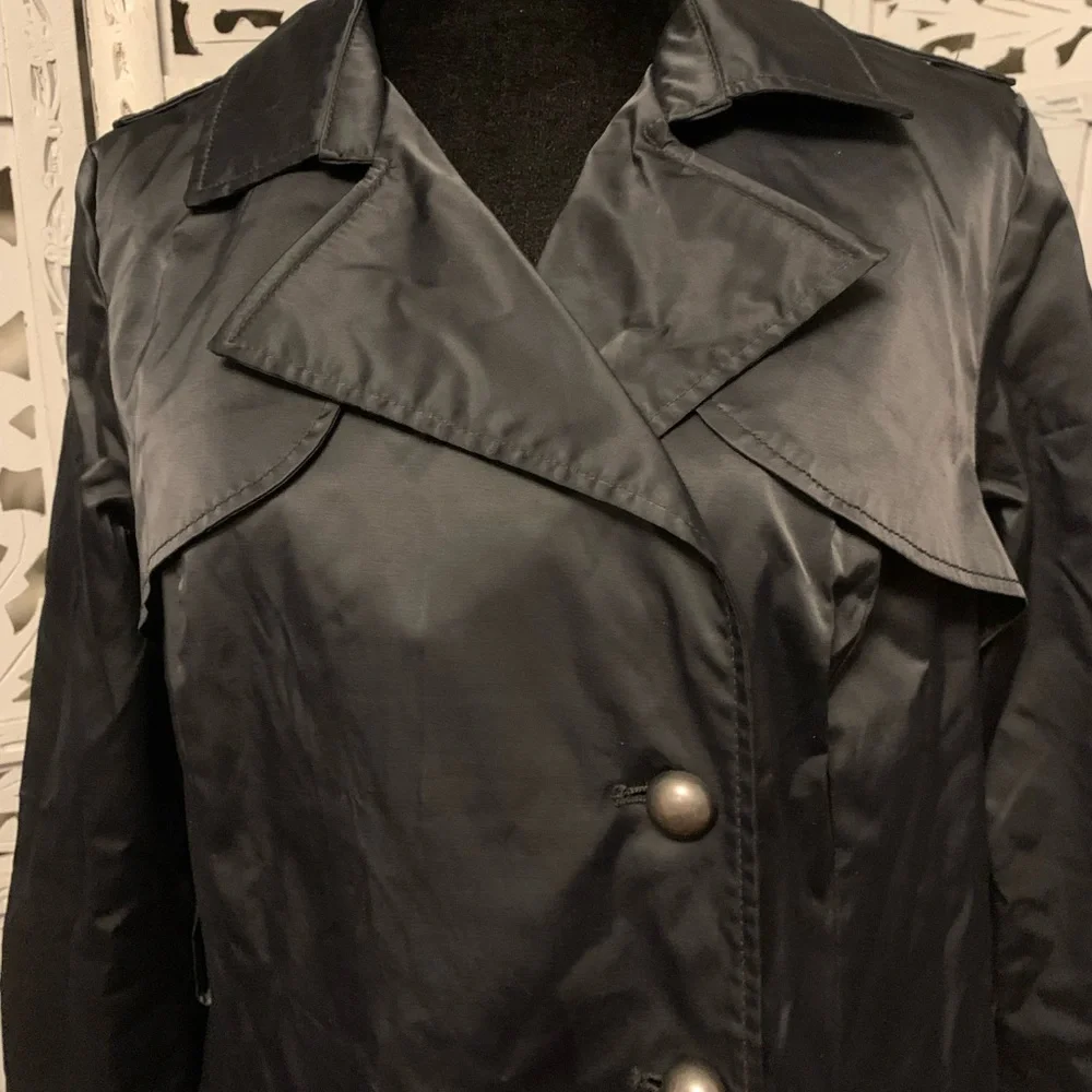 MOSSIMO SUPER NICE SHINY BLACK BUTTON UP LONG SLEEVE LONG COAT - Picture 3 of 9